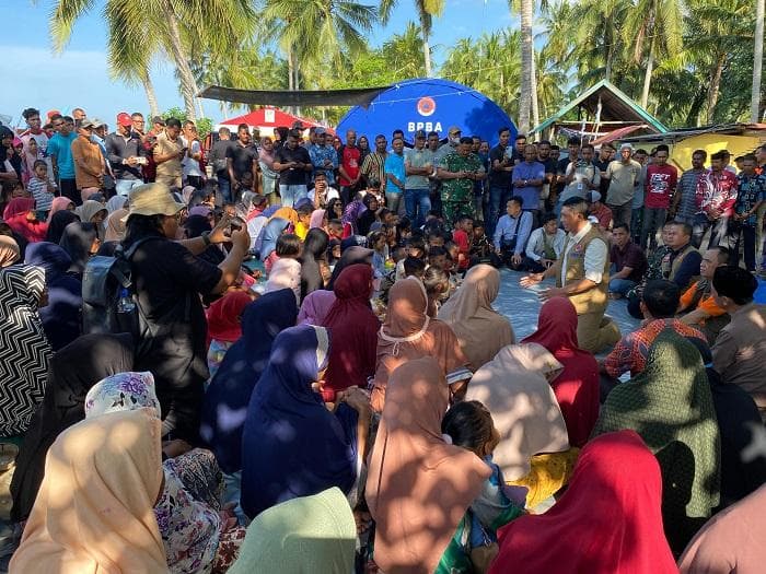 Kepala BNPB Tinjau Pengungsi di Lapang-Aceh Utara, Bahas Tentang Relokasi Mandiri