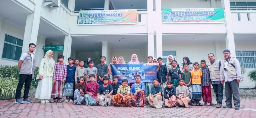 69 Anak Korban Banjir Bireuen Ikut Khitan Massal Gratis Jelang Ramadan