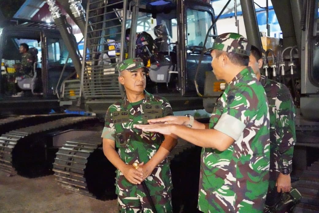 Bantuan Presiden Tiba di Aceh Utara: 8 Mobil RO dan Alat Berat Siap Tangani Bencana