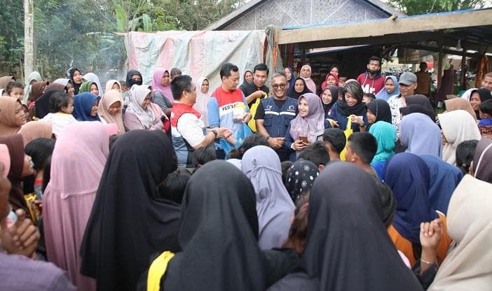 Bantuan 10 Ton untuk Korban Banjir Aceh dari Medco Foundation-SKK Migas