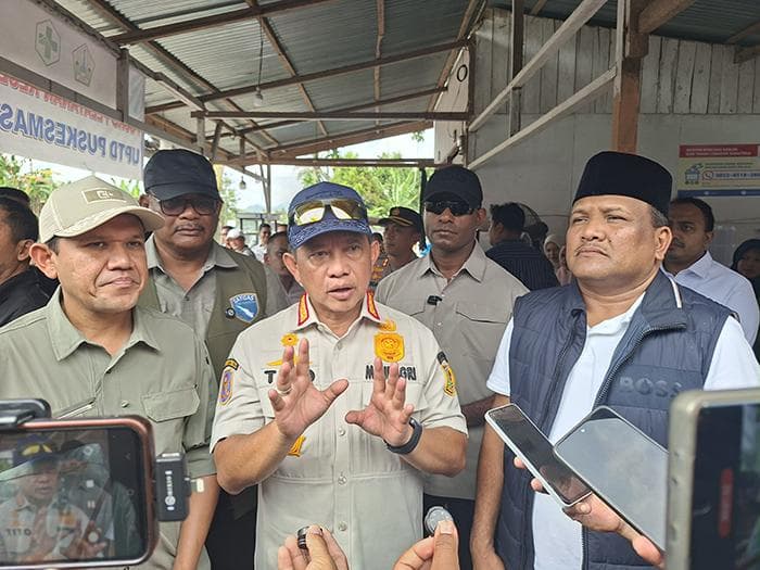 Mendagri Minta Bupati Aceh Turun Langsung Cek Rumah Rusak Banjir