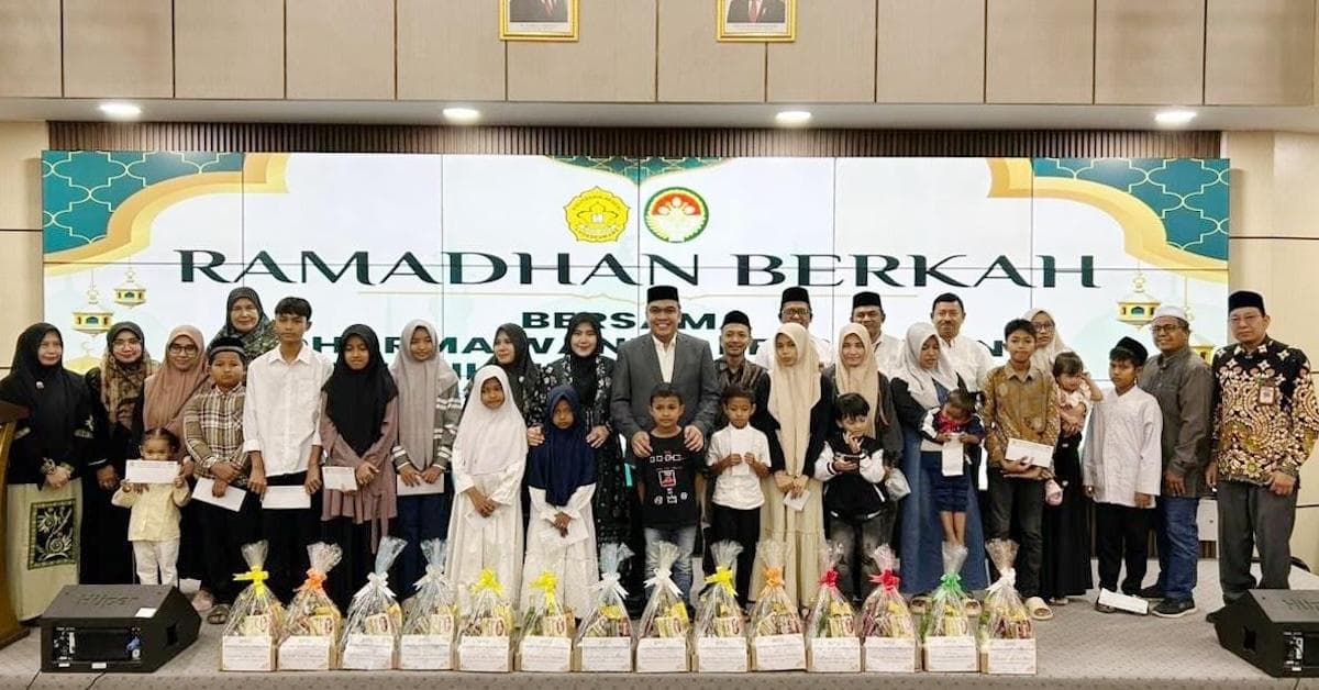 Dharma Wanita PNL Salurkan Rp35 Juta untuk 167 Anak Yatim dan Warga Miskin di Lhokseumawe