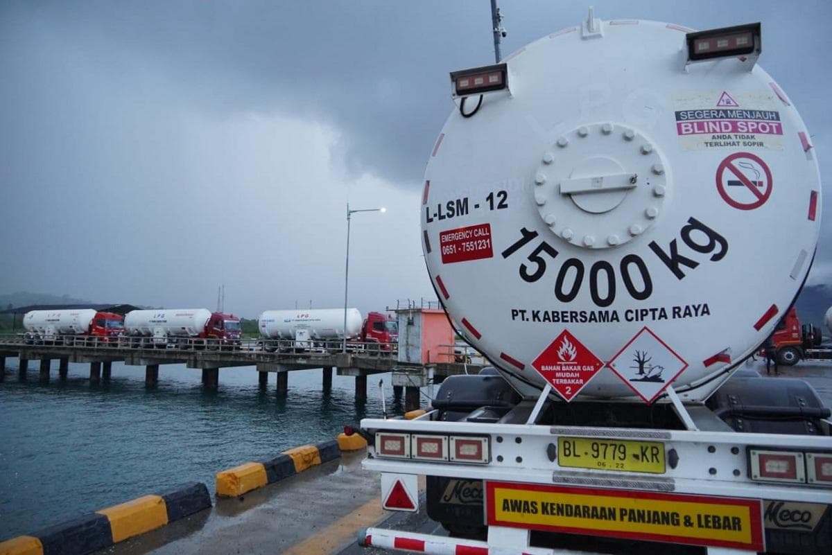 360 Ton Elpiji dari Lhokseumawe Dipasok ke Banda Aceh via Laut, Penuhi Kebutuhan di 10 Kabupaten