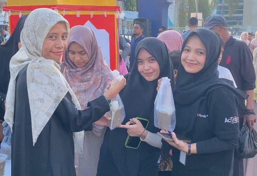 200 Paket Ie Bu Peudah Dibagikan Gratis di Peukan Raya Ramadhan Banda Aceh