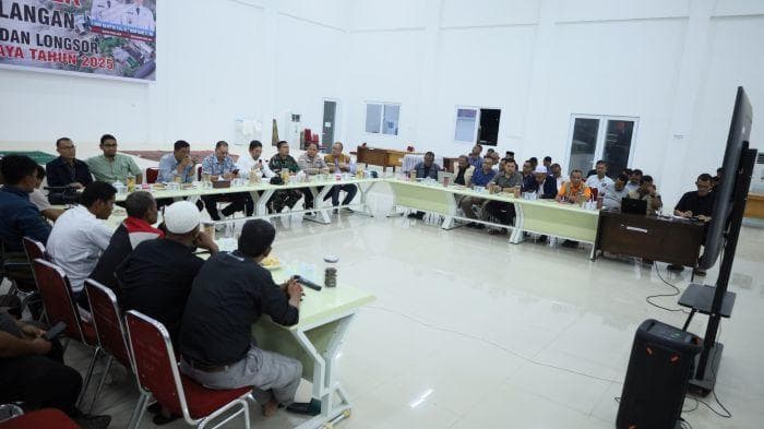 Pijay Uji Publik Data Rumah Rusak, 14.000 Pengungsi Masih di Tenda