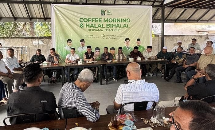 Prabowo Hadir di Tengah Pengungsi Aceh, Warga Bireuen Masih di Tenda