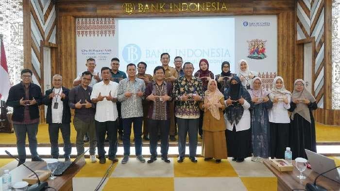 Zona KHAS di Kampus Aceh: Dorong Ekonomi Halal dan UMKM Lokalan