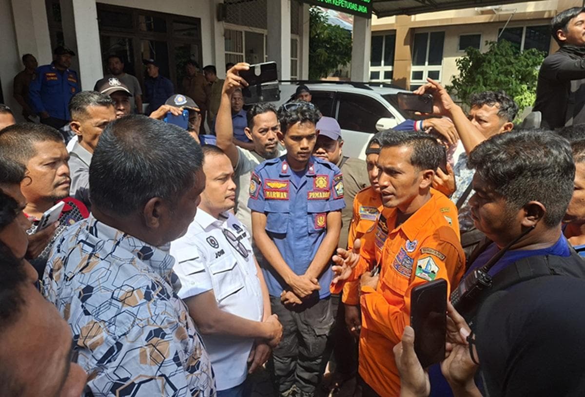 BPBD Bireuen Salurkan 160 Ton Beras untuk 16 Ribu Keluarga Terdampak Banjir