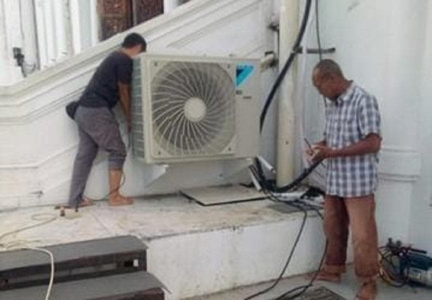 Masjid Raya Baiturrahman Terima 7 AC Standing Sambut Ramadan