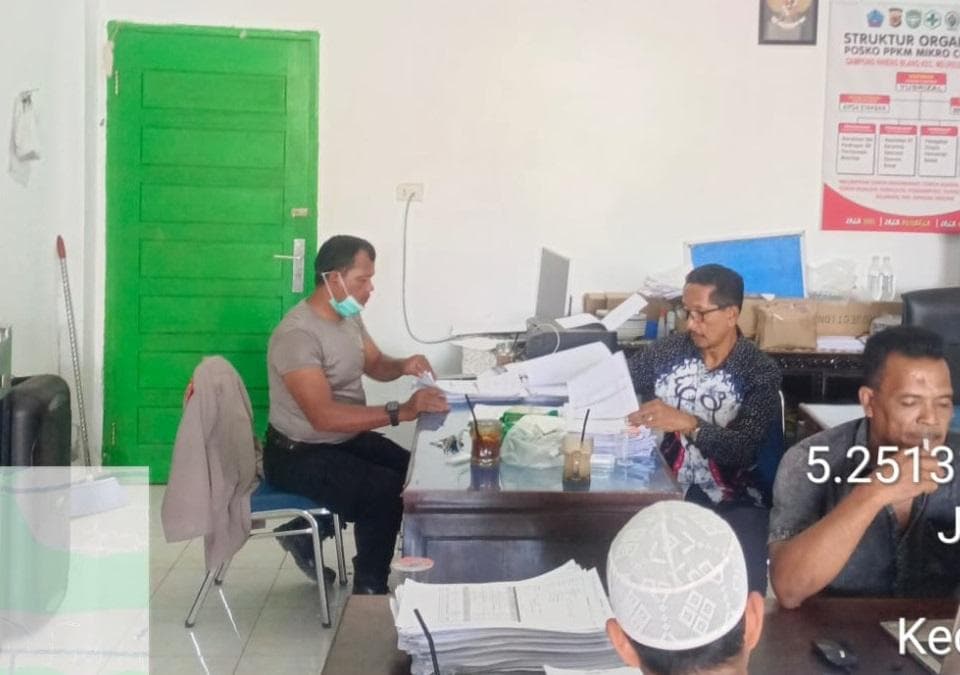 Data Rumah Rusak Banjir Rhieng Blang Diserahkan ke Bappeda Pidie Jaya