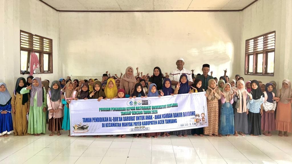 Anak Korban Banjir Aceh Tamiang Dapat Trauma Healing dan Bantuan Pendidikan
