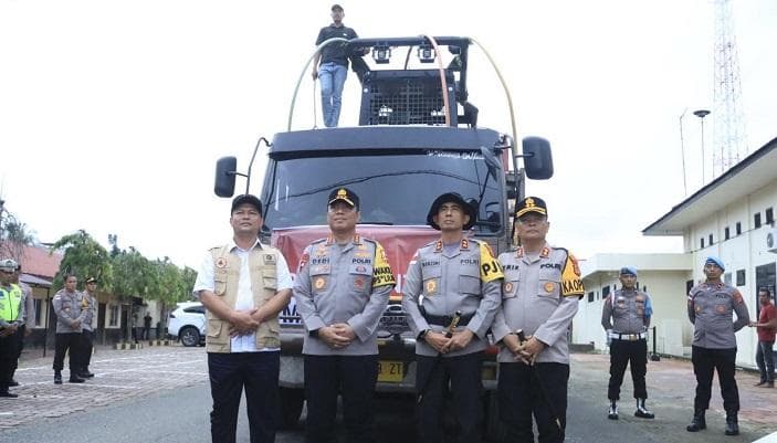 Wakapolri Bantu Alat Berat untuk Percepat Pemulihan Pascabencana di Aceh Utara