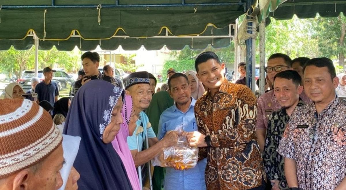 17.854 Keluarga di Banda Aceh Terima Bantuan Beras dan Minyak Goreng