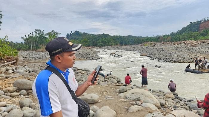 Jembatan Putus Diterjang Banjir, Dusun Cot Calang di Pedalaman Aceh Utara Masih Terisolir