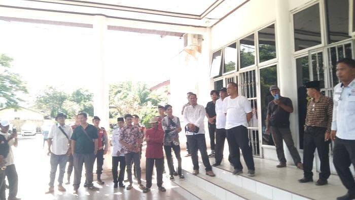 Dua Camat Aceh Singkil Siap Dipecat, Pelayanan Publik Terancam Tutup