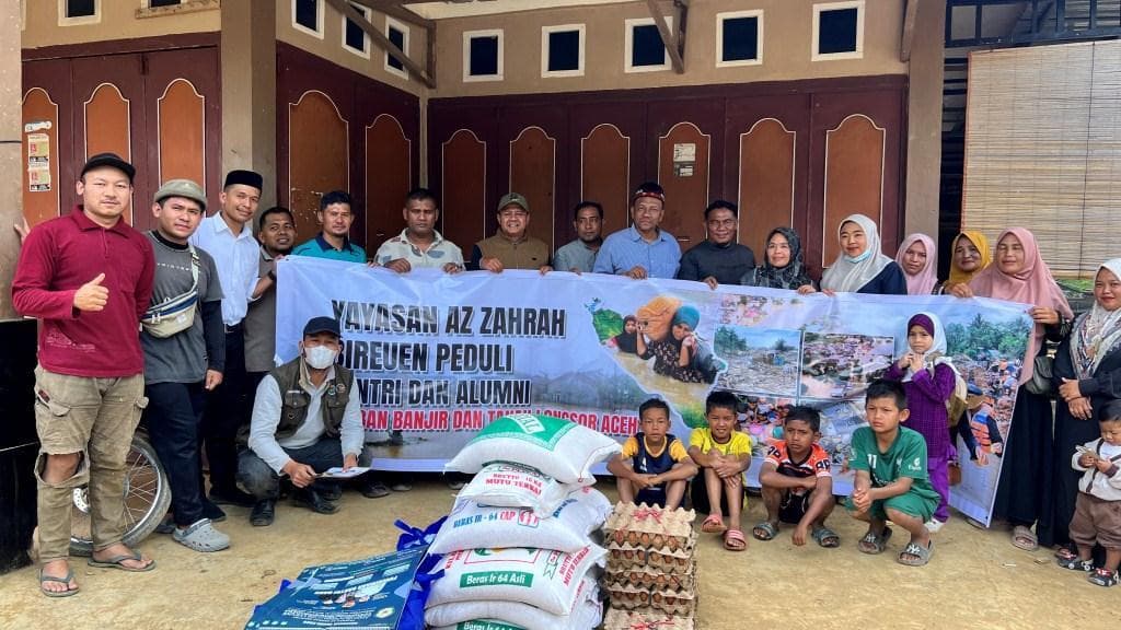 Yayasan Az Zahrah Salurkan Bantuan untuk Santri Terdampak Bencana di Aceh Tengah dan Bener Meriah