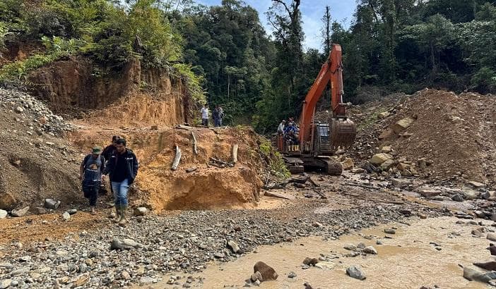 Polisi dan TNI Tertibkan Tambang Emas Ilegal di Geumpang, Pidie