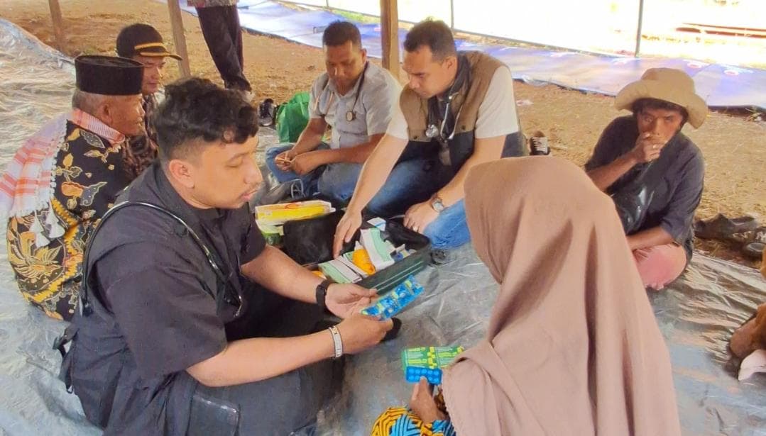 Warga Bener Meriah Dapat Pengobatan Gratis Pasca Banjir dan Longsor