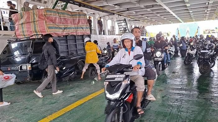 ASDP Siagakan KMP Papuyu, Arus Penumpang di Pelabuhan Balohan Sabang Meningkat Jelang Idul Fitri