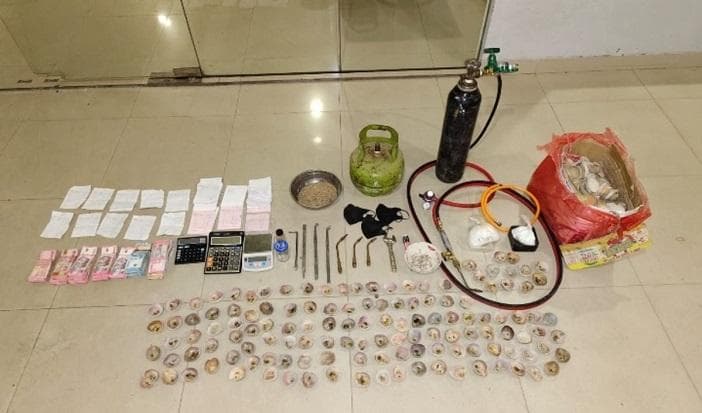 Polisi Gerebek Tambang Emas Ilegal di Riau, Sita Emas dan Narkoba