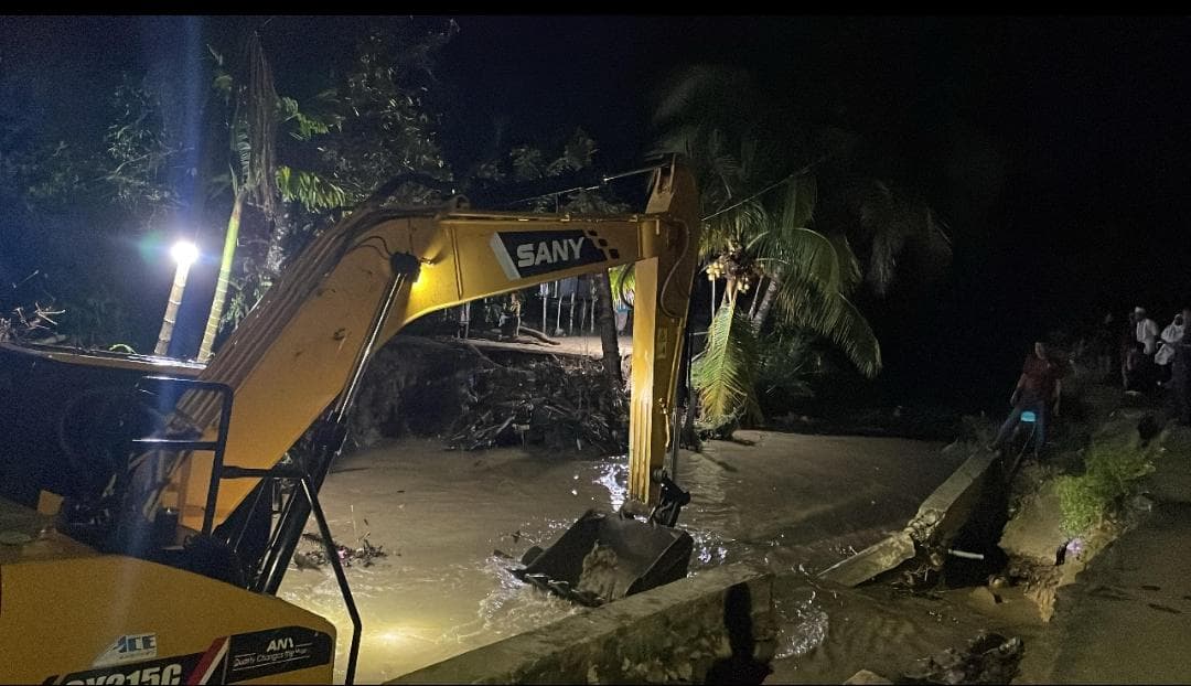 Banjir Aceh Barat Daya: BPBK Bersihkan Material Beton dan Sampah di Blang Padang