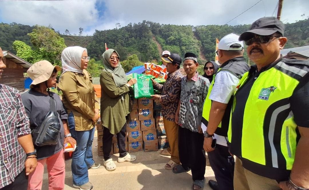 PKB Berbagi Bantuan untuk Korban Bencana di Aceh dan Sumatera