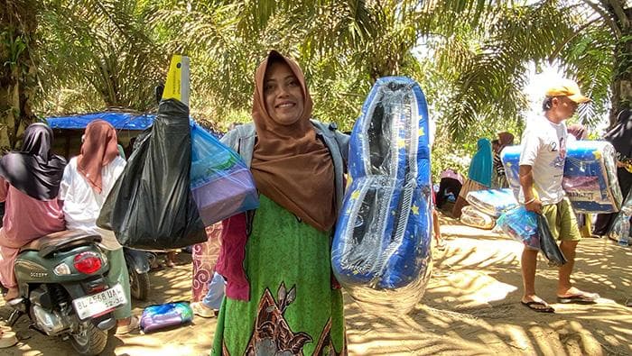 421 Keluarga Banjir Aceh Tamiang Terima Bantuan PKPA dan Mercy Relief