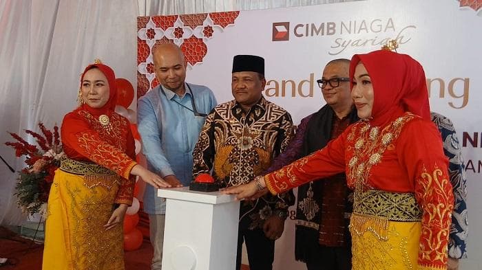 CIMB Niaga Syariah Resmikan Digital Branch Bireuen, Dorong Ekonomi Halal