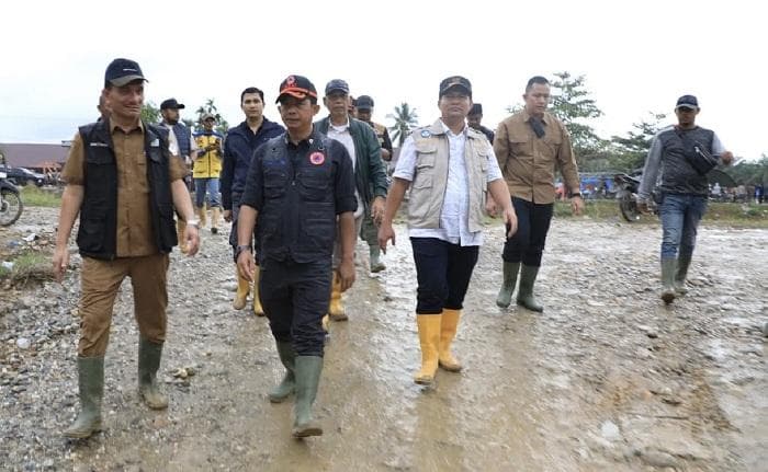 Tinjau Lokasi Banjir di Pedalaman Aceh Utara, Kepala BNPB Singgung Pembangunan Hunian Sementara