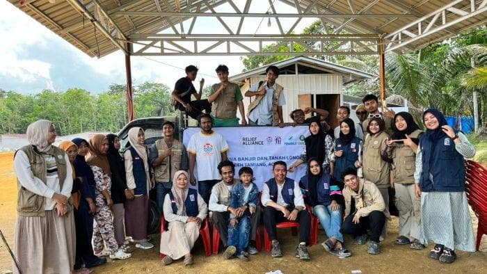 Flower Aceh dan Lifeguards Aceh Tetap Bantu Korban Banjir di Aceh Tamiang