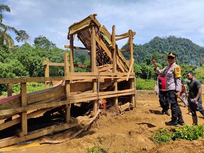 Polres Aceh Jaya Tertibkan Tambang Emas Ilegal di Desa Panggong