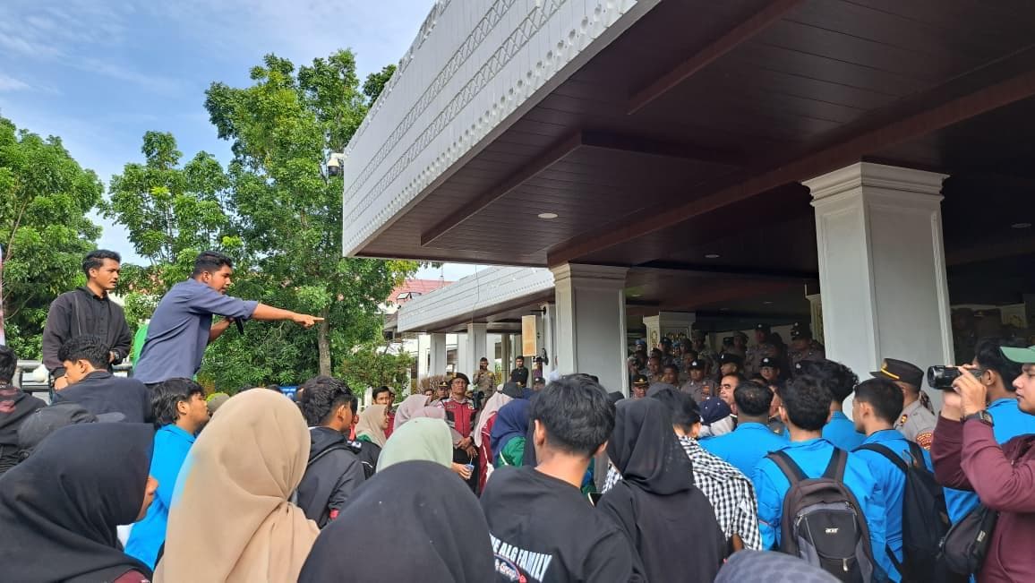 Mahasiswa Aceh Desak DPRA Tetapkan Status Bencana Nasional untuk Aceh