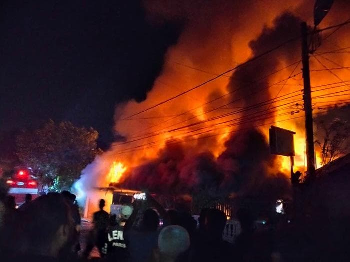 Dua Rumah di Banda Sakti Lhokseumawe Terbakar Malam Lebaran, Warga Selamat