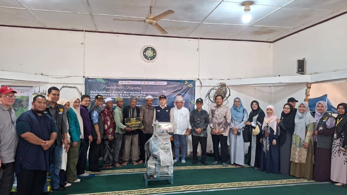 Mahasiswa USK Bantu Warga Pidie Jaya dengan Mesin Keripik Tempe