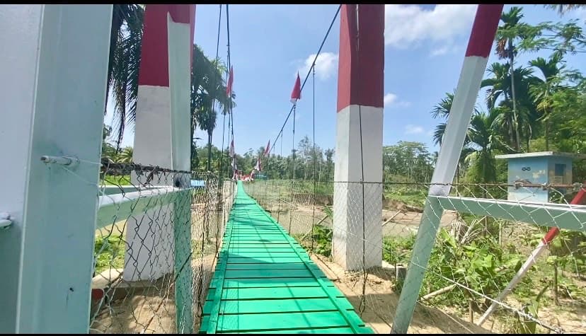 Jembatan Putus di Sawang, Petani Aceh Utara Kesulitan Angkut Panen