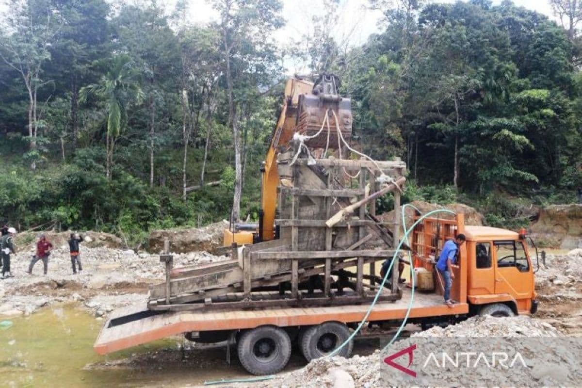 Polres Nagan Raya Tertibkan Tambang Emas Ilegal di Beutong, Aceh