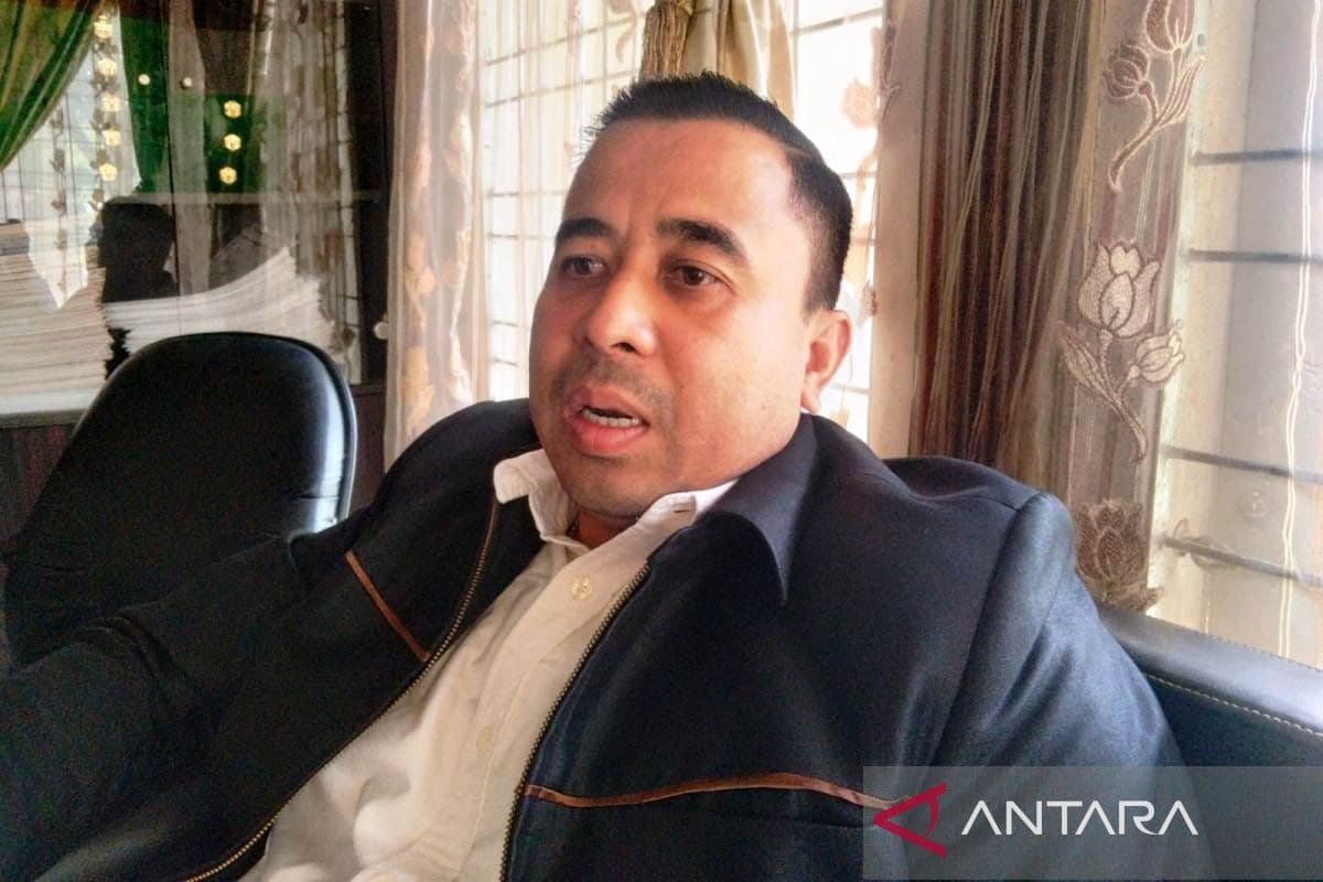 Pemkab Nagan Raya larang bayar gaji aparatur desa tunai untuk cegah korupsi