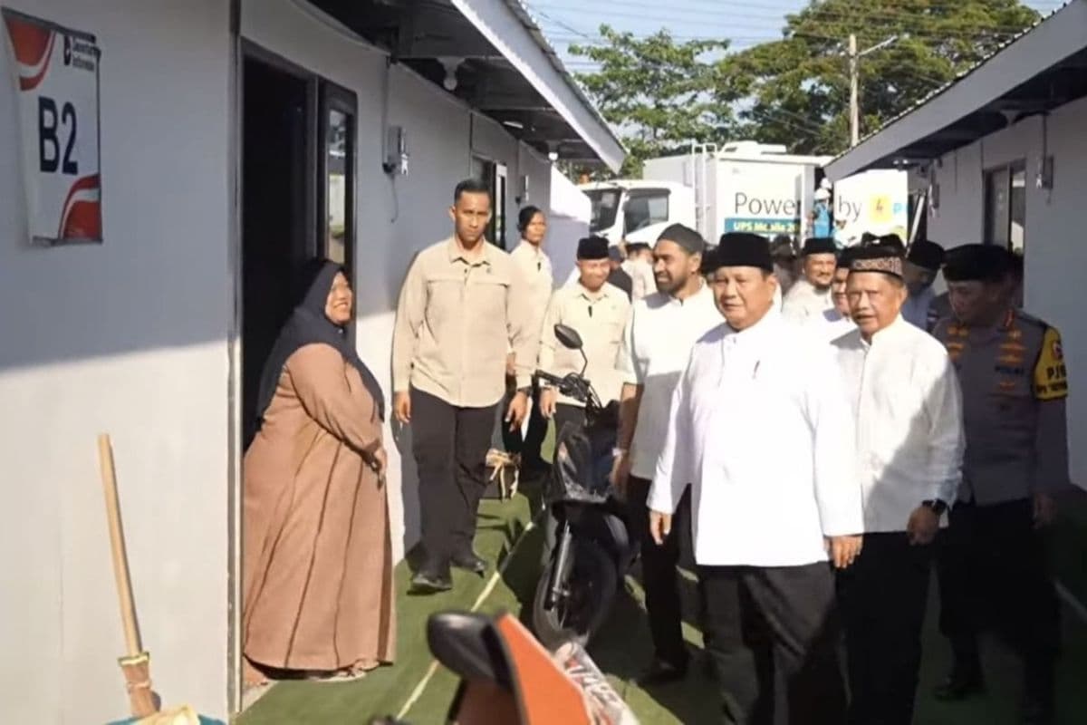Prabowo Tinjau Huntara Korban Bencana di Aceh Tamiang Usai Shalat Id