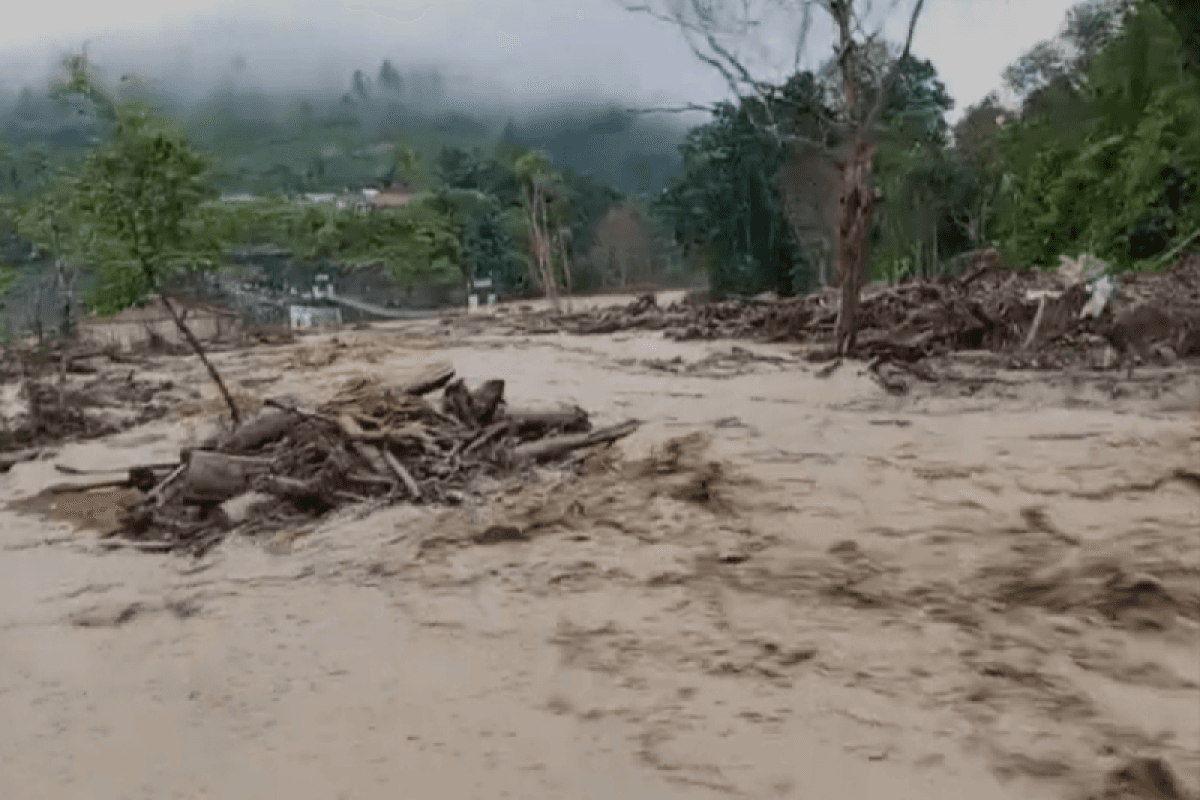 Banjir Bandang Aceh Tengah Ambrukkan Dua Jembatan, Empat Desa Terisolasi