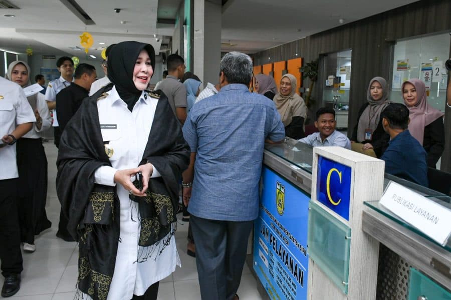 Disiplin ASN Banda Aceh Capai 99,65 Persen, Wali Kota Sidak Hari Pertama Kerja