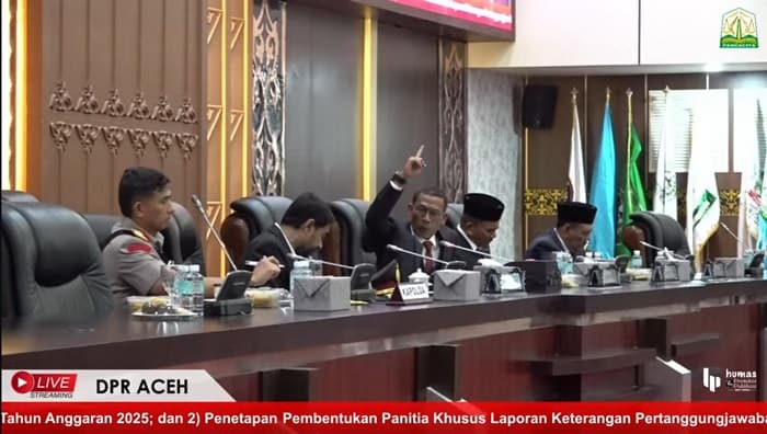 Dinamika Politik DPRA: Ketegangan dan Permintaan Pertemuan Tertutup dengan Gubernur