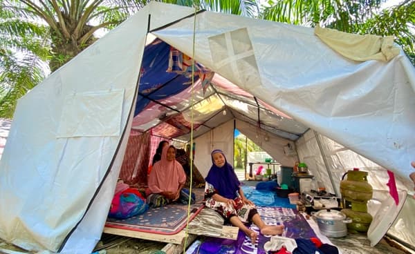 117 KK Penyintas Banjir Aceh Utara Berpuasa di Tenda Pengungsian