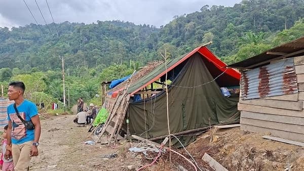 Empat Bulan di Tenda, Pengungsi Banjir Aceh Timur Masih Menanti Huntara