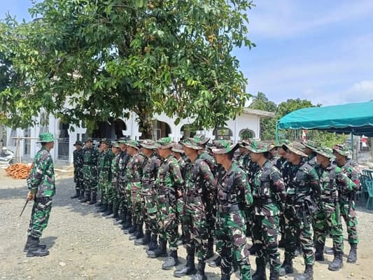 TNI Perkuat Jalan dan Bangun RTLH di Ujong Blang, Nagan Raya