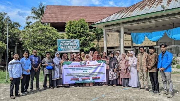 Prodi Manajemen Dakwah UIN Ar-Raniry Sosialisasi Akademik dan Karier di MAN 5 Bireuen