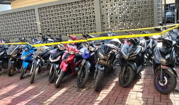 Polisi Amankan 33 Motor Knalpot Brong Ganggu Ibadah Ramadan di Banda Aceh