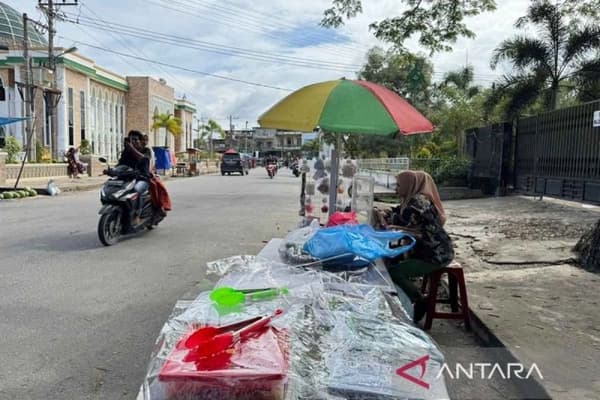 Pedagang Takjil Aceh Timur Dilarang Jual Sebelum Pukul 15.00 WIB