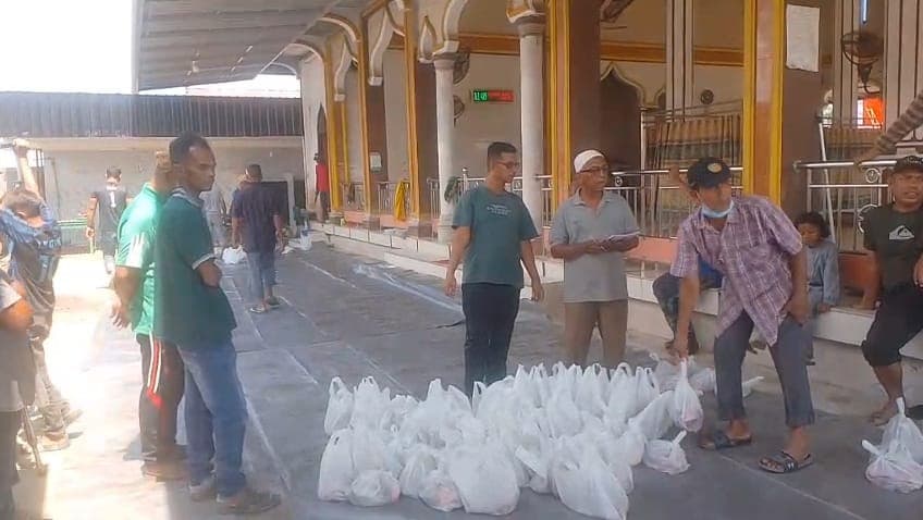Warga Pidie Jaya Terima Kasih atas Bantuan Daging Meugang dari Presiden Prabowo