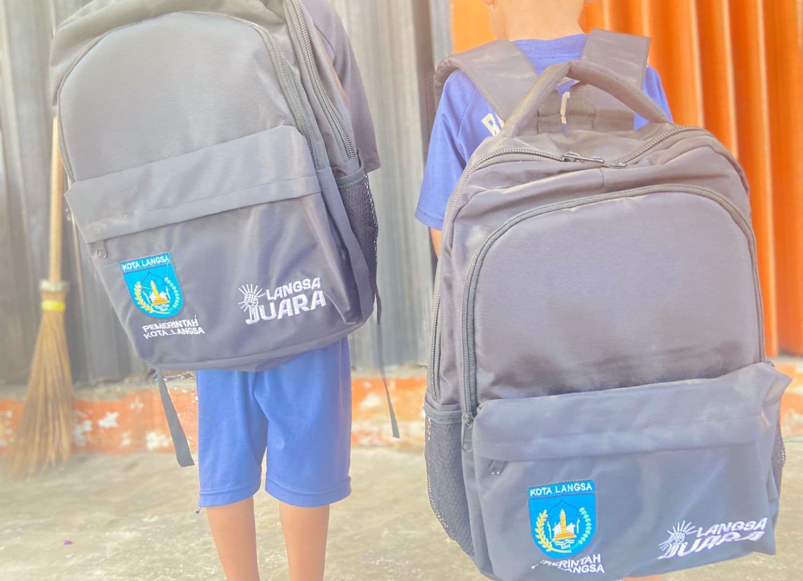 Pengadaan Tas Sekolah Langsa Juara Dipertanyakan, Plt Kadisdik Bungkam